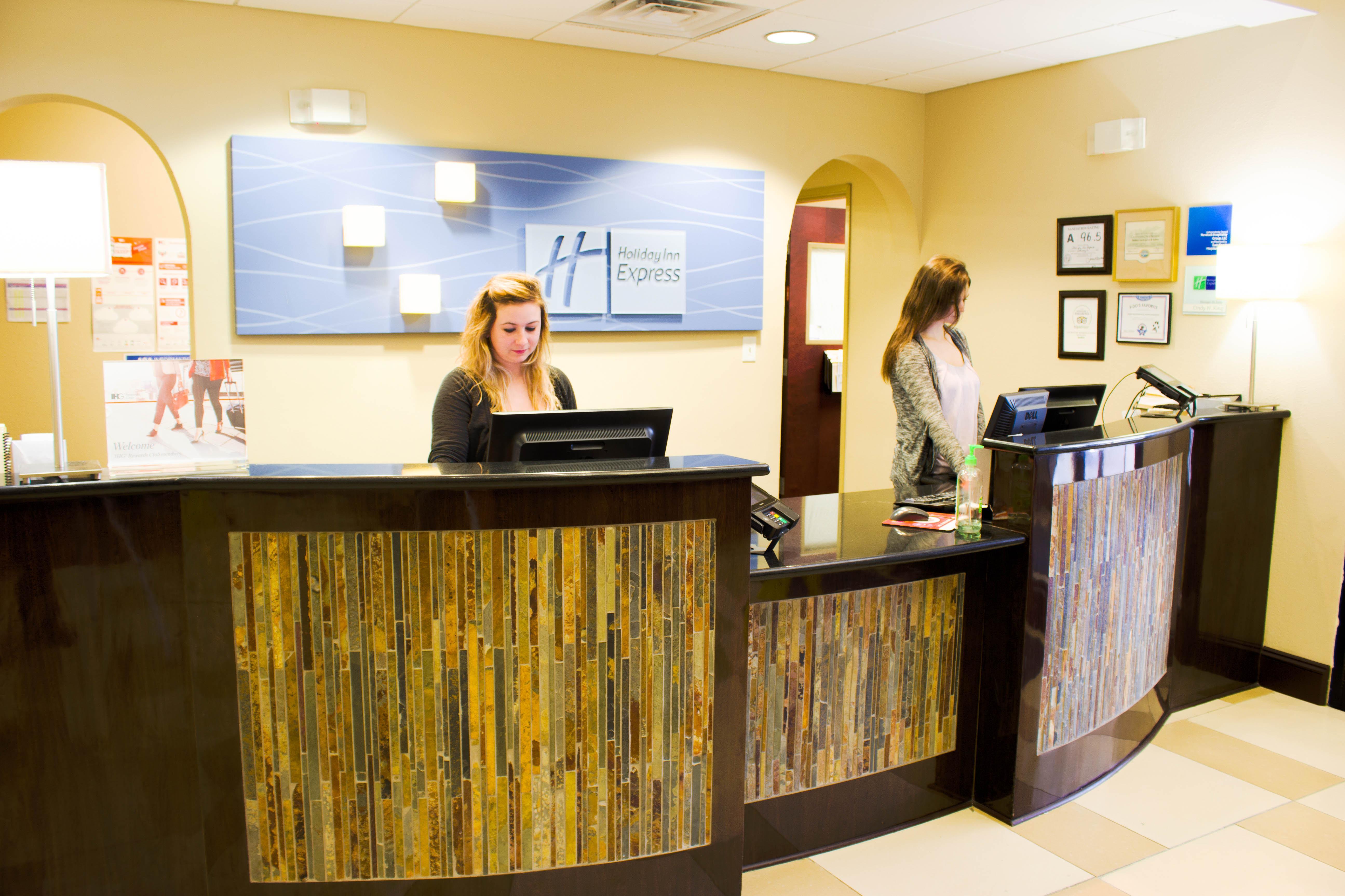 Holiday Inn Express & Suites Havelock Northwest New Bern By Ihg Bagian luar foto