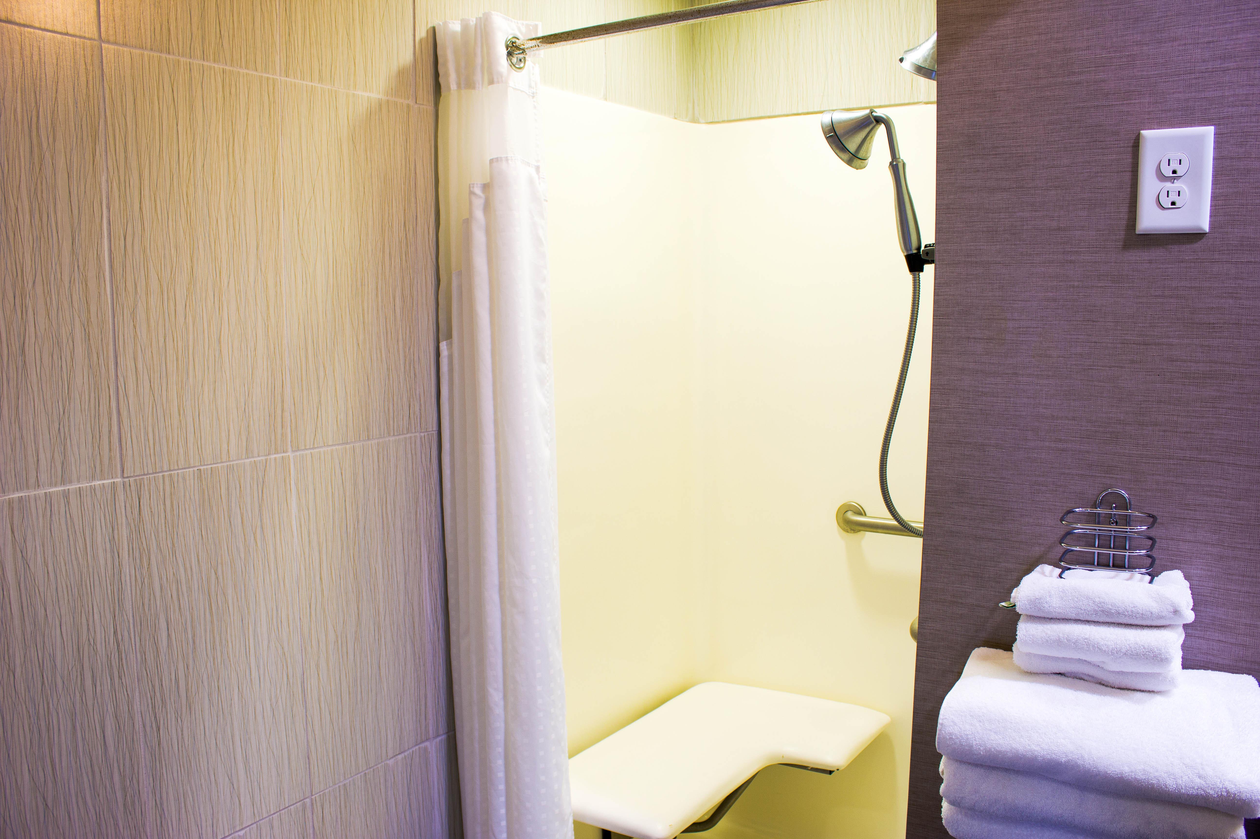 Holiday Inn Express & Suites Havelock Northwest New Bern By Ihg Bagian luar foto