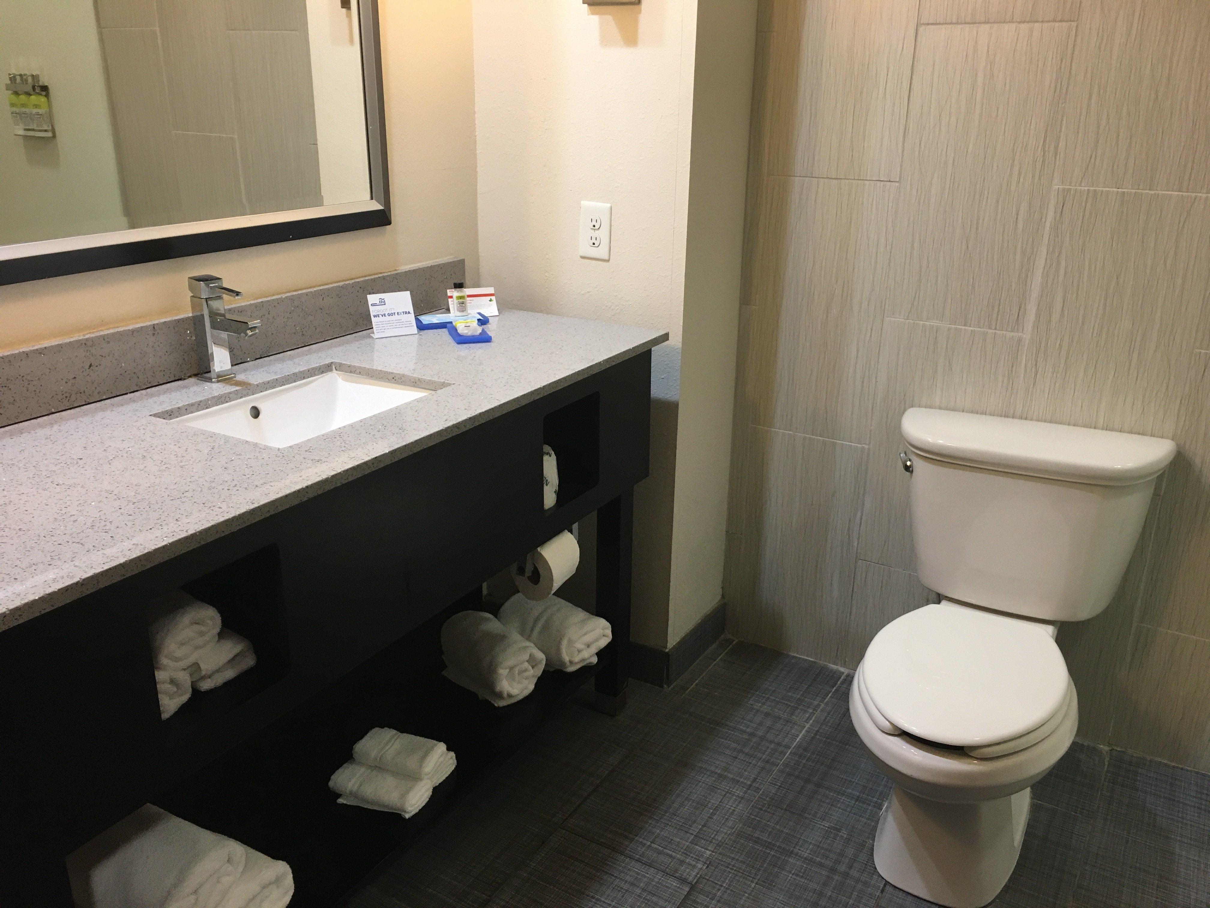 Holiday Inn Express & Suites Havelock Northwest New Bern By Ihg Bagian luar foto